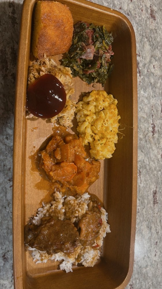 Daphanie’s Cajun Kitchen Logo