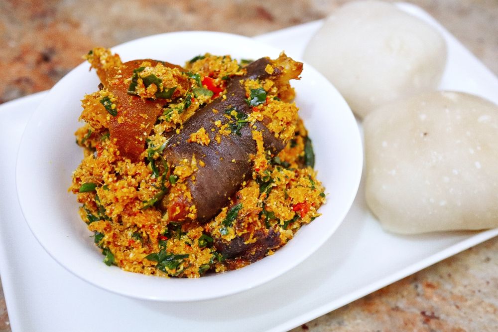 Onengi’s African food Logo